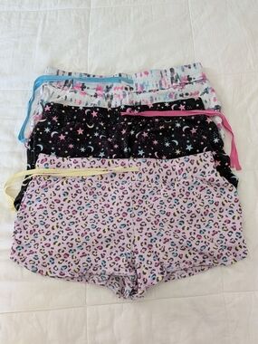 Secret Treasures Girls 3-bundle Lounge Shorts - Pink, Black, Light Gray Size M